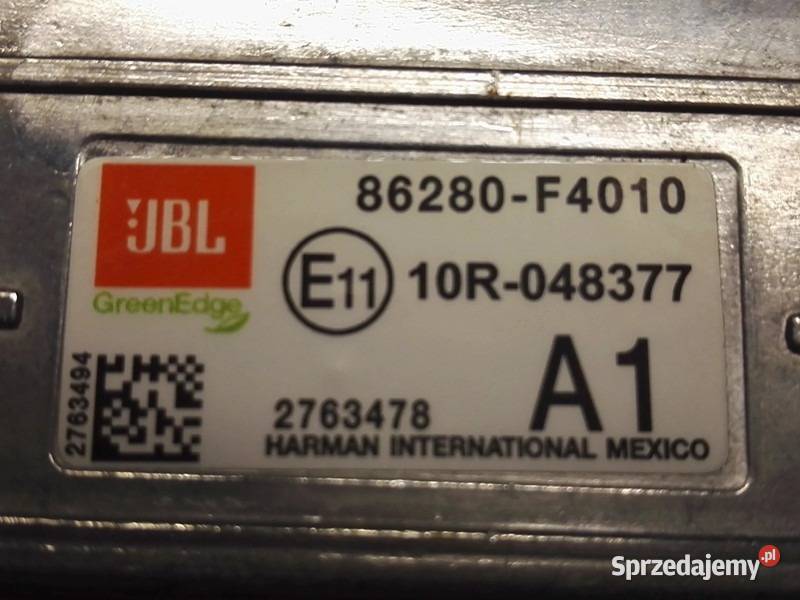 WZMACNIACZ JBL DO TOYOTA CHR HYBRYDA 86280F4010 osobowe Biała sprzedam
