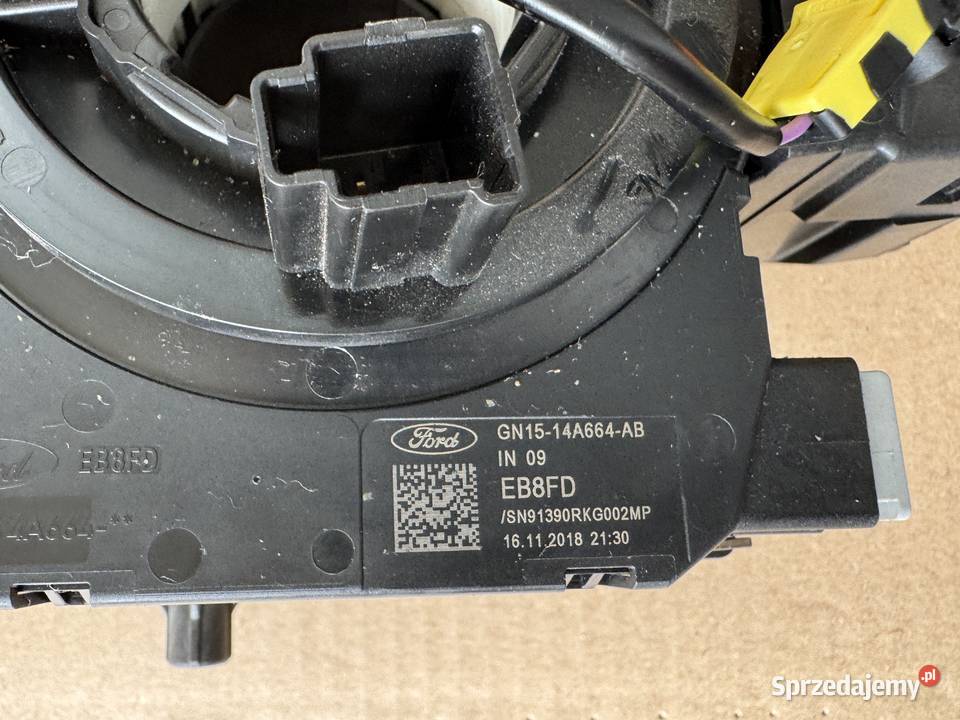 FORD FIESTA MK8 PRZEŁĄCZNIK ZESPOLONY TAŚMA