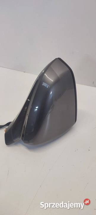 CUPRA FORMENTOR LUSTERKO PRAWE 13 PINÓW