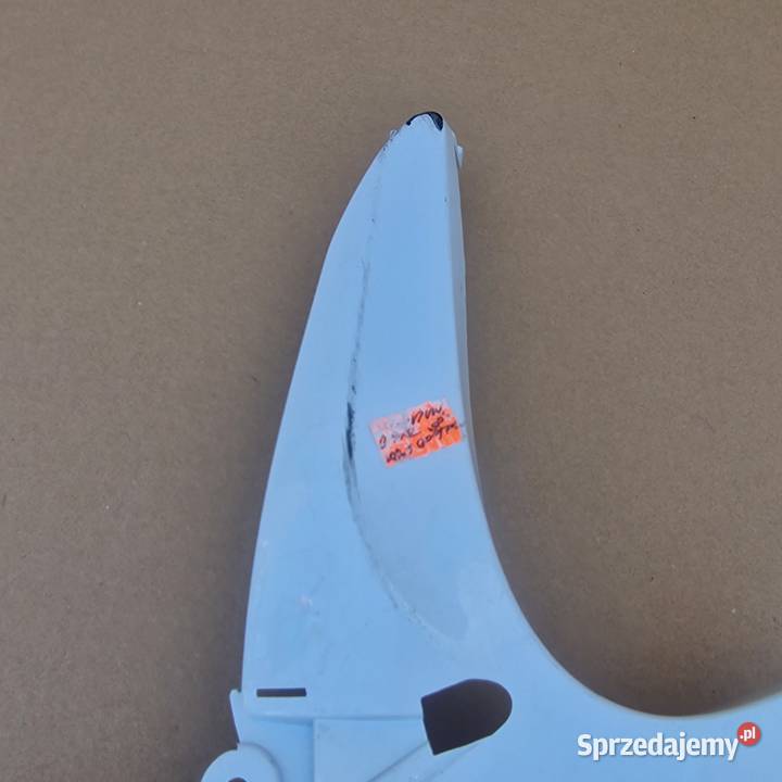 SUZUKI GSXR 600 750 K8 K9 BOK BOCZEK OWIEWKA Bieleń