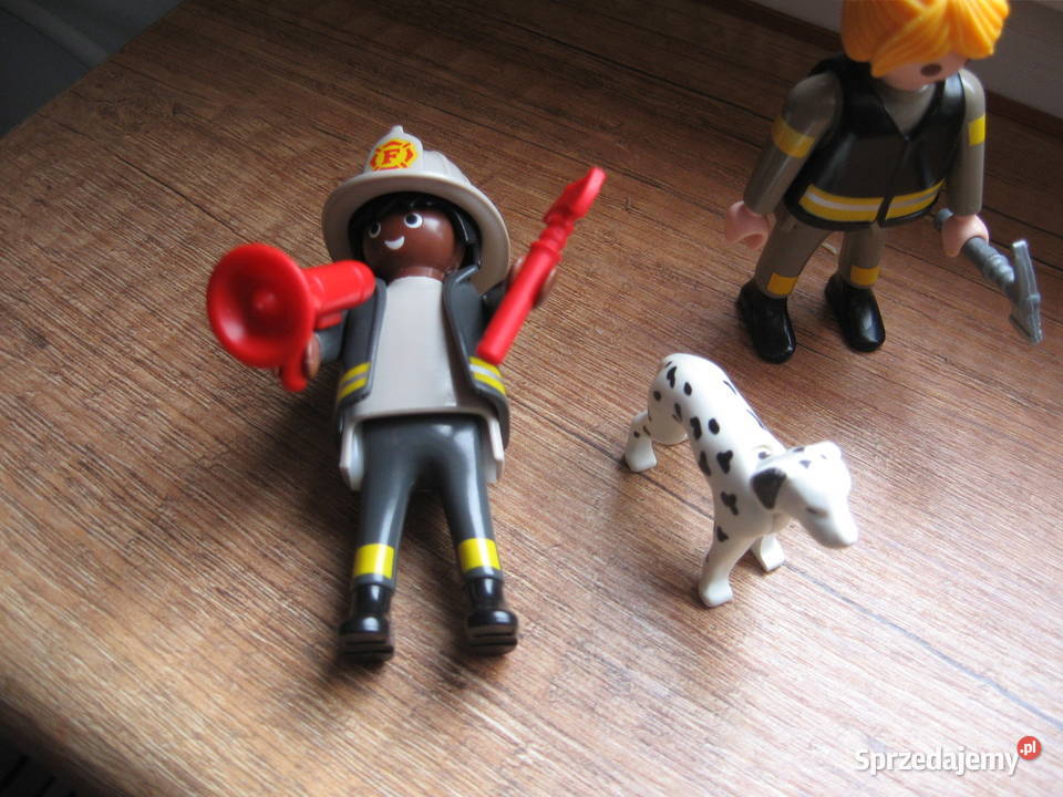 Playmobil figurki 5942 Strażacy z psem i trzy Olsztyn sprzedam