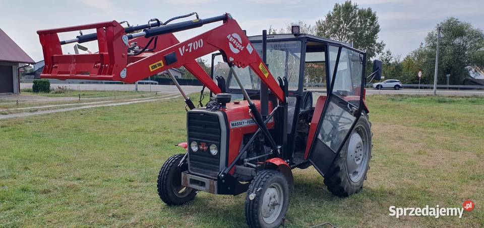 Ładowacz czołowy firmy Agrosped model V700 Ładowacze czołowe Kamienica Dolna