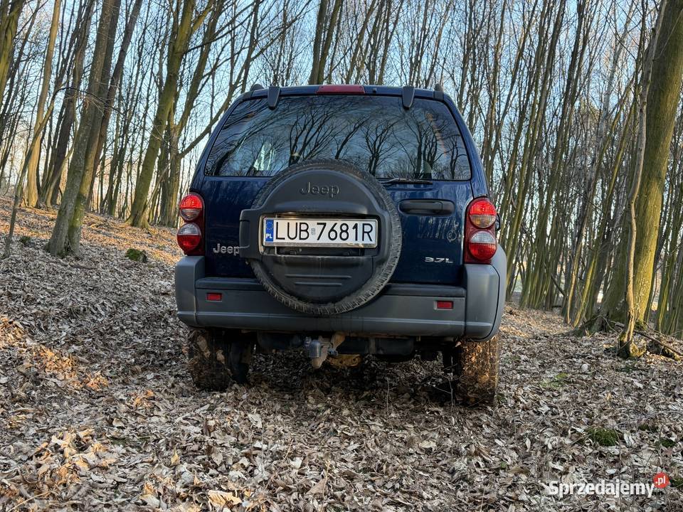 Jeep Cherokee KJ 37 v6 Full Time Żółkiewka-Osada