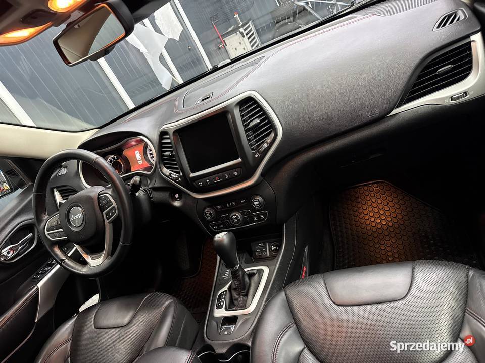 Jeep Cherokee Trailhawk 4x4 32 272 LPG Full 172KM