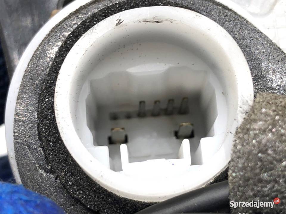 ZAMEK DRZWI PRAWY PRZÓD HONDA HRV Crossover Zamki, wkładki i kluczyki Części samochodowe