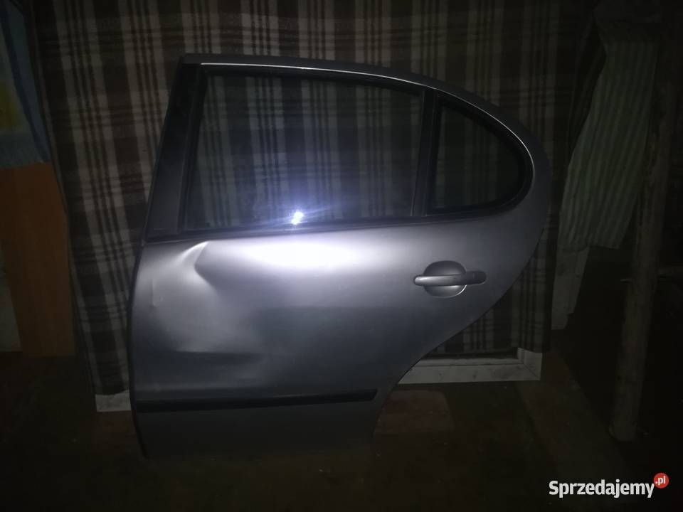 Drzwi prawe leweTylna maska Seat Toledo II 2002 Oława