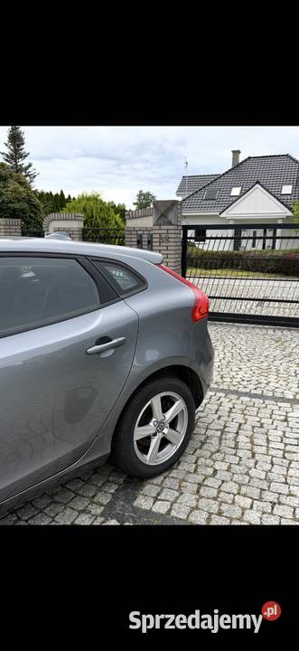 VOLVO V40 16 DIESEL 2015