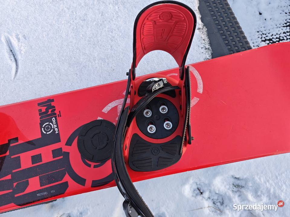 Deska snowboardowa NITRO 152 wiązania nitro dolnośląskie Dobroszyce sprzedam