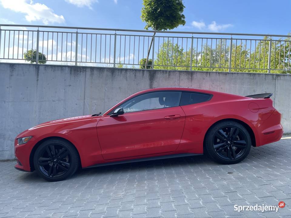 Ford Mustang 37 2016 automat duże radio CarPlay nieuszkodzony Lublin