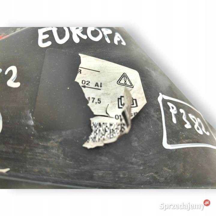 LAMPA PRAWA Ford Focus II MK2 2004 prawy przód Chełm