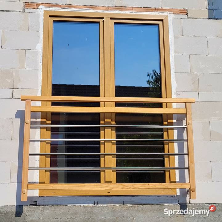 Balustrada Balkon Francuski z Rurkami w Poziomie Balustrady i barierki Gdów
