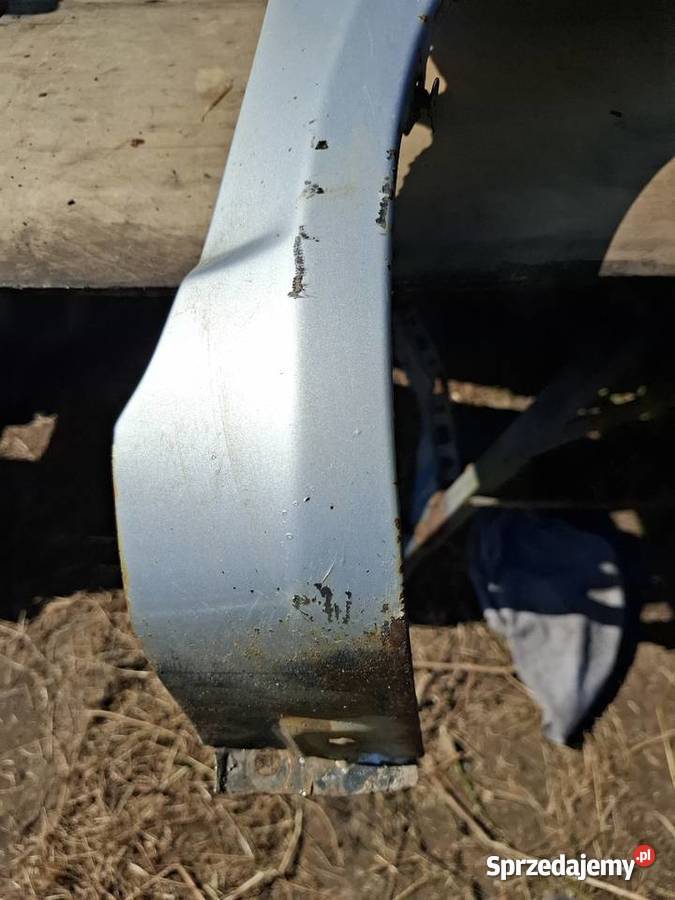 Błotnik Prawy Przód Toyota Yaris sprzedam