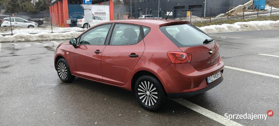Seat Ibiza 12 benzyna Niski przebieg Salon Rzeszów
