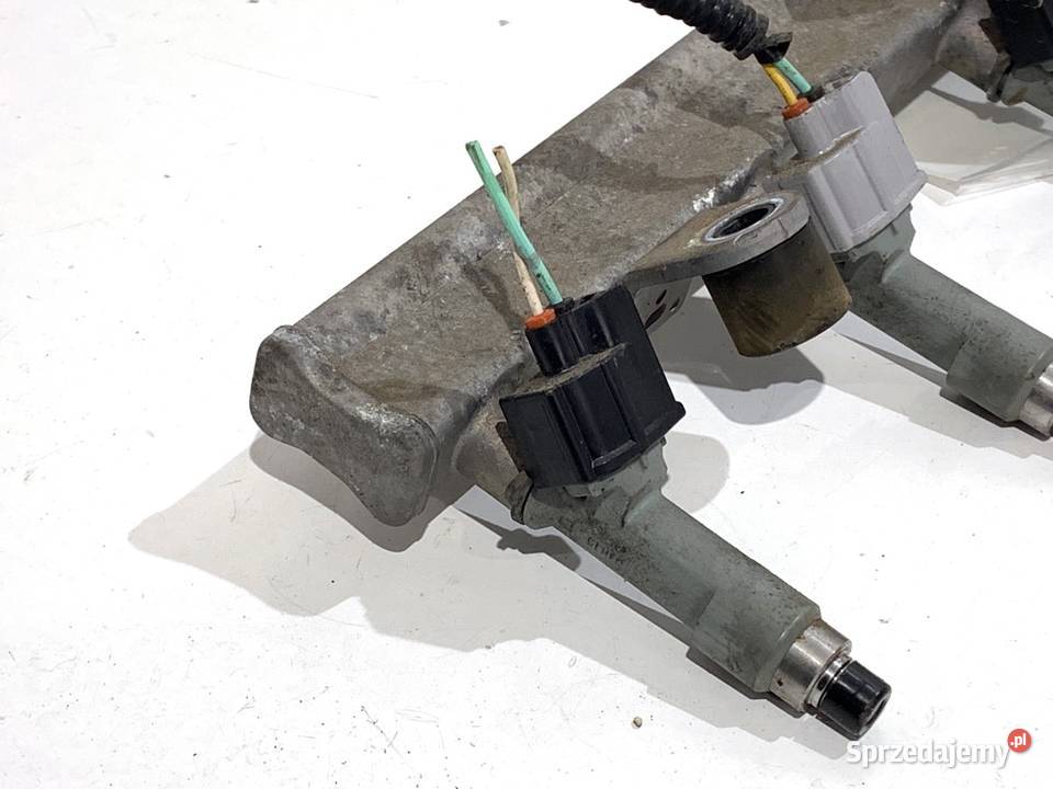 LISTWA WTRYSKOWA TOYOTA AYGO II 232500Q030 10 69 podkarpackie