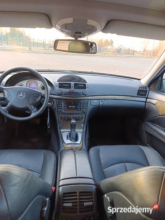 Mercedes W211 kombi 32 R6 5GTRONIC 2003 Dygowo