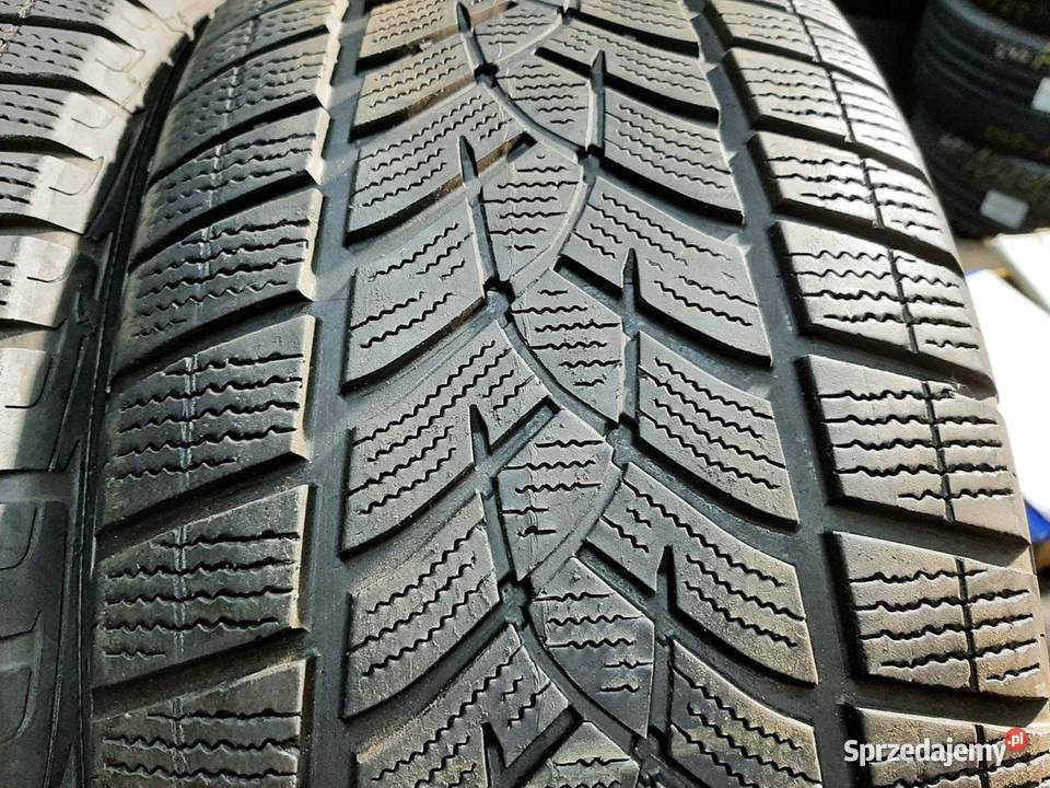 2x Opona UŻYWANA ZIMOWA 23555R18 GOODYEAR 119 Zaścianki
