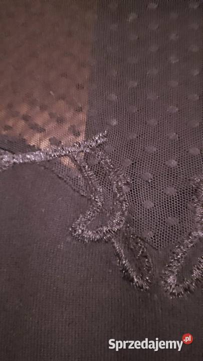 Czarny sweterek damski marki Orsay