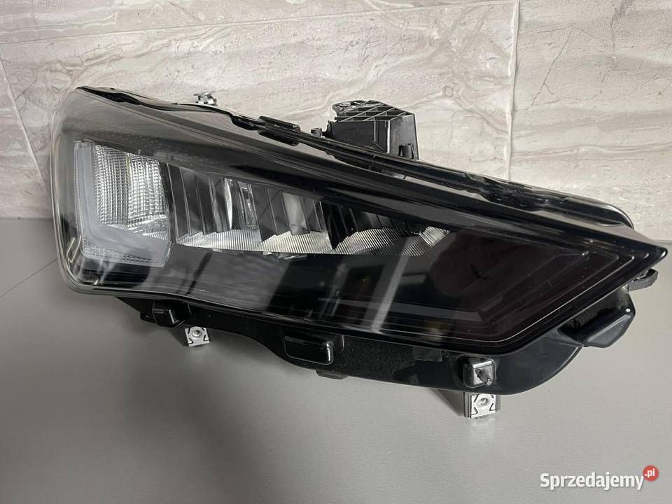SEAT LEON CUPRA PRAWA LAMPA PRZÓD FULL LED Ostroróg