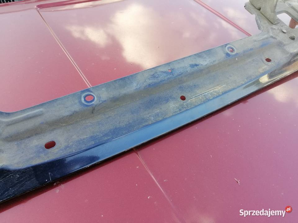 Polonez nosek przod listwa pod lampy fso polonez