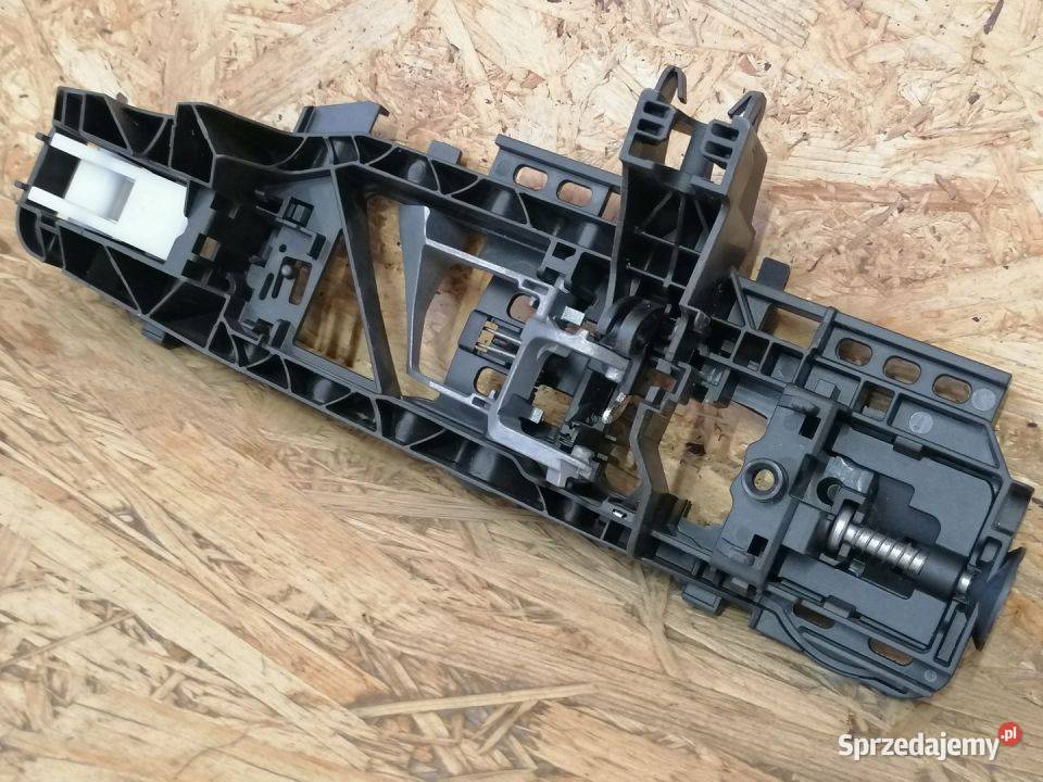 MERCEDES W177 MOCOWANIE KLAMKI LEWY TYŁ osobowe Pleszew
