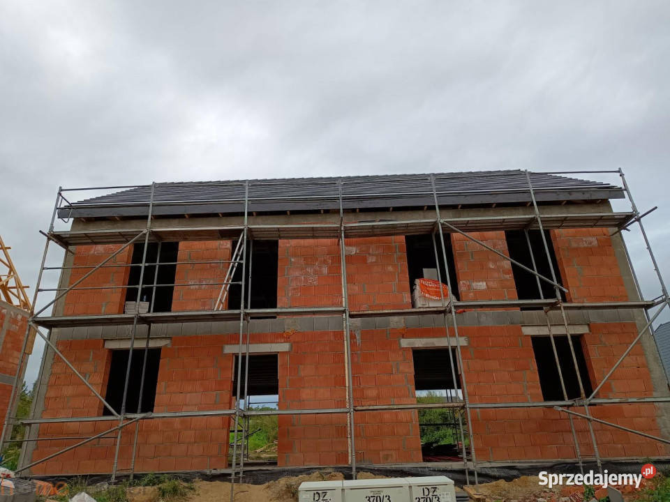 Dom bliźniak Strzelin Weteranów 15281m2 utwardzona