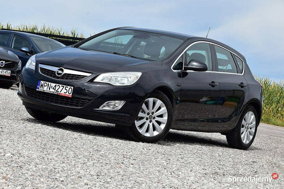 Opel Astra 14T 120 Cosmo Półskóra Navi Gwarancja gniazdo USB Astra Nowe Kucice