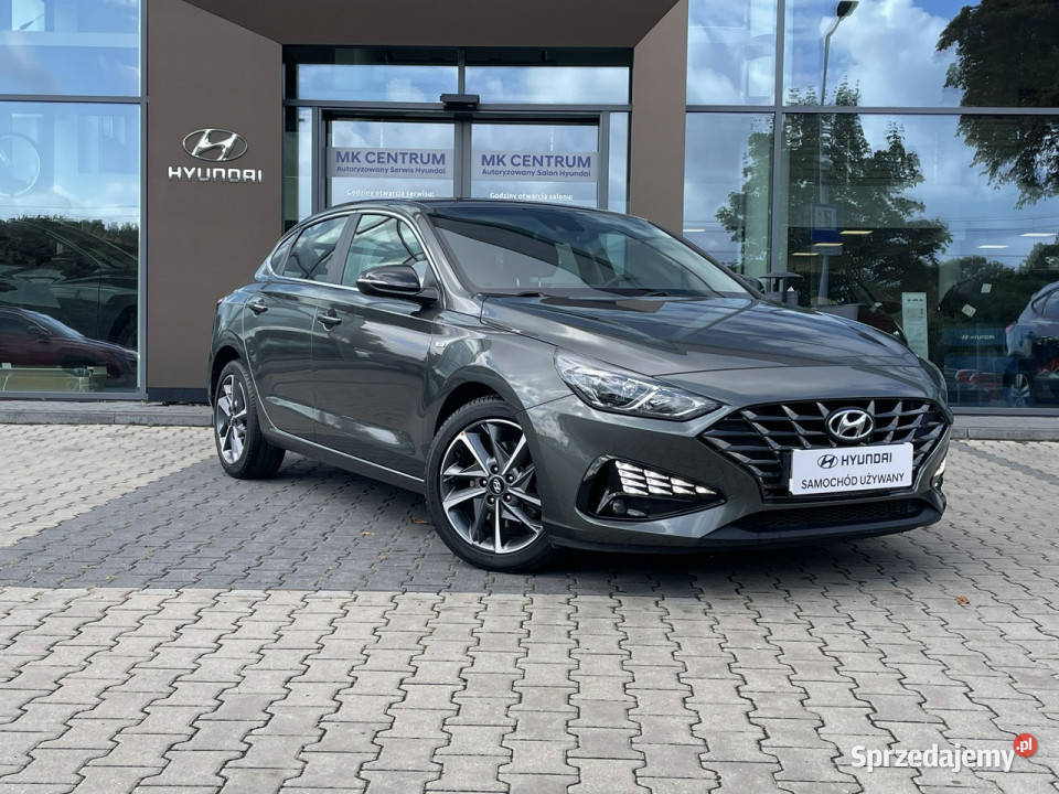Hyundai i30 15 TGDI FASTBACK Smart 48V 7DCT Samochody osobowe