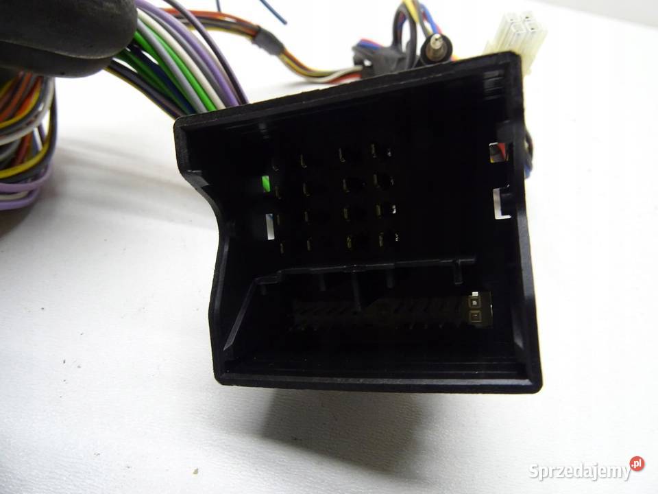 WTYCZKA KOSTKA RADIA JACK SKODA OCTAVIA II SEAT Materiały instalacyjne sprzedam