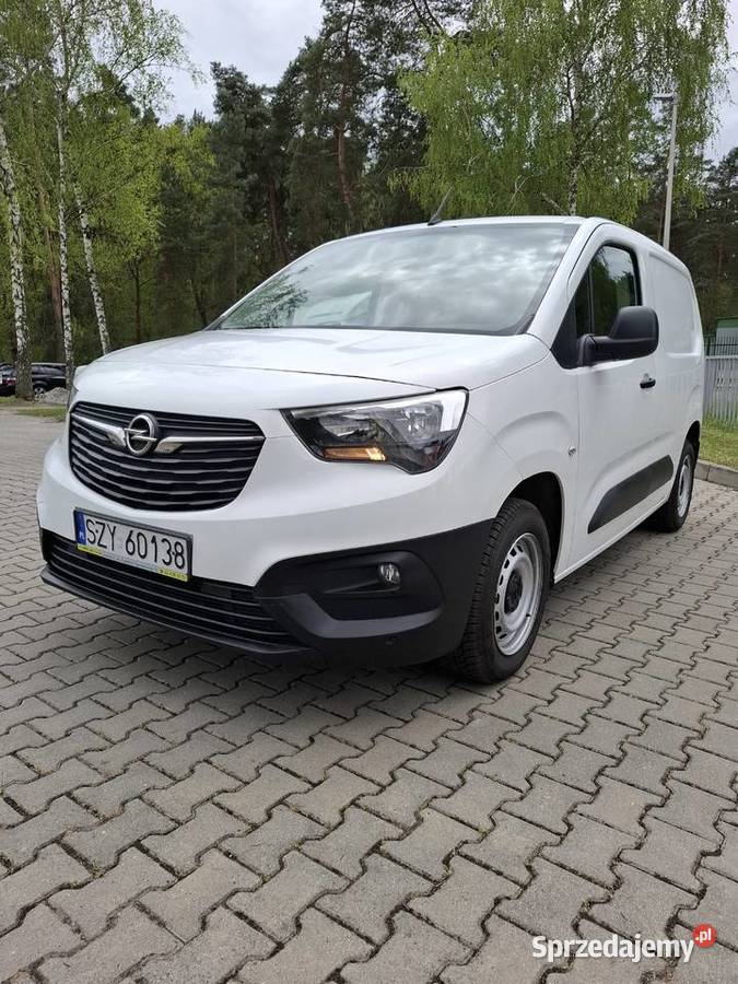 Opel Combo 15 CDTi Opel Polska bezwypadkowy Namysłów
