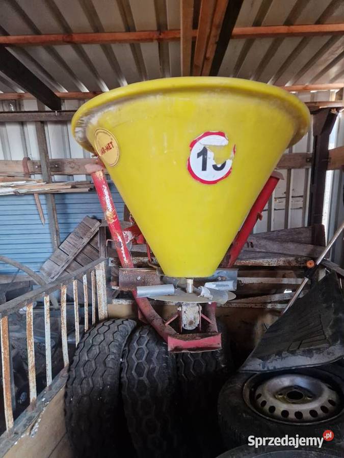 Sprzedam rozsiewacz Rozsiewacze nawozów lubelskie Iżyce