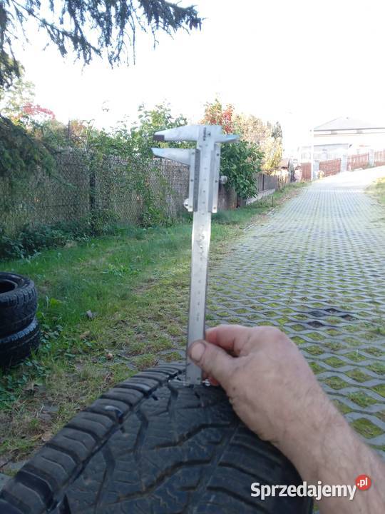 Sprzedam opony wielosezonowe Barum Wieliczka sprzedam