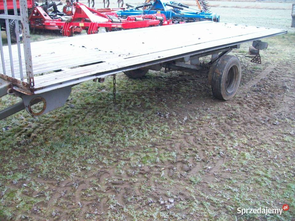 Przyczepa do balotów skrzyniopalet nieuszkodzony Przyczepy rolnicze śląskie