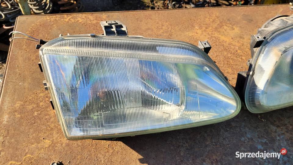 Lampy Przednie Renault Scenic Ag W Sprzedajemy Pl