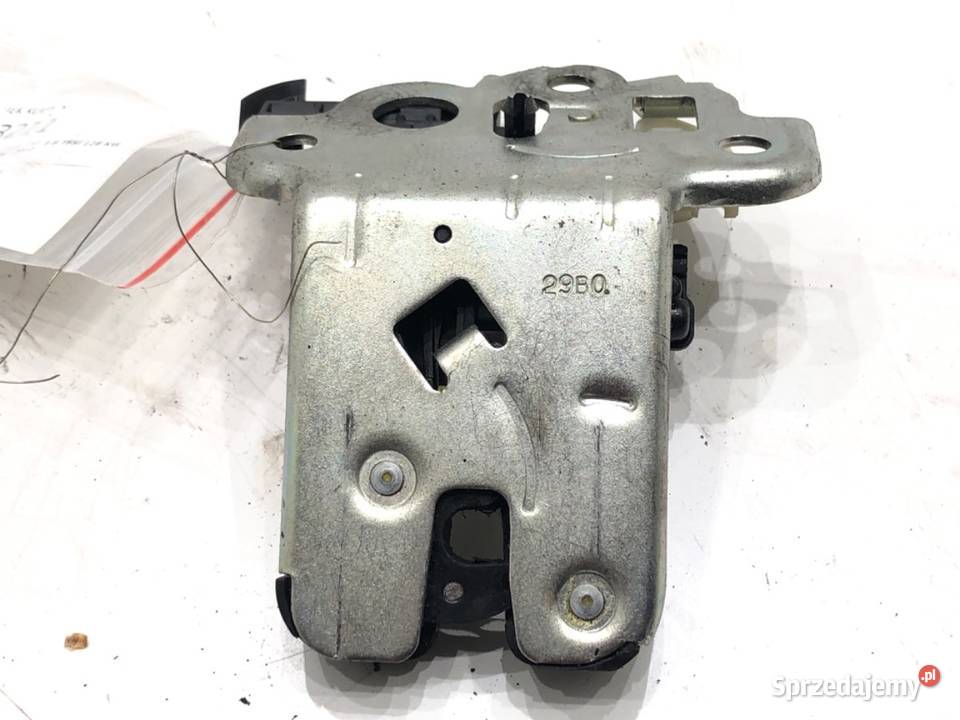 ZAMEK KLAPY TYŁ AUDI A3 8P Hatchback 8K9827505A