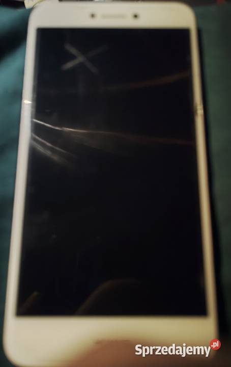 sprzedam telefony uszkodzone elektronika działa