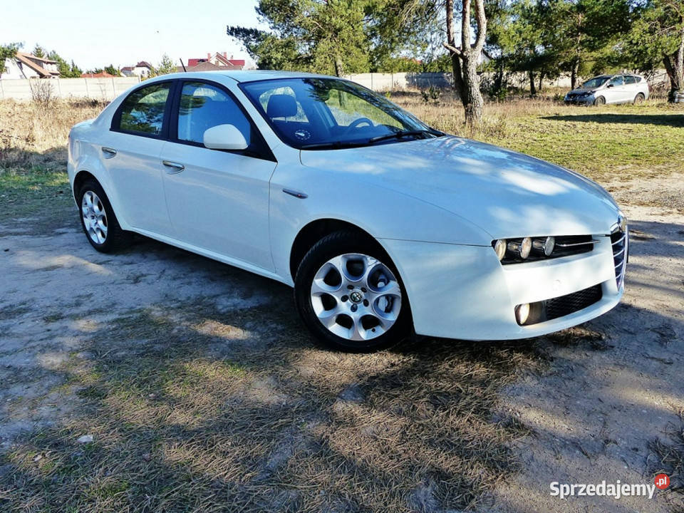 Alfa Romeo 159 20 Sedan / Limuzyna
