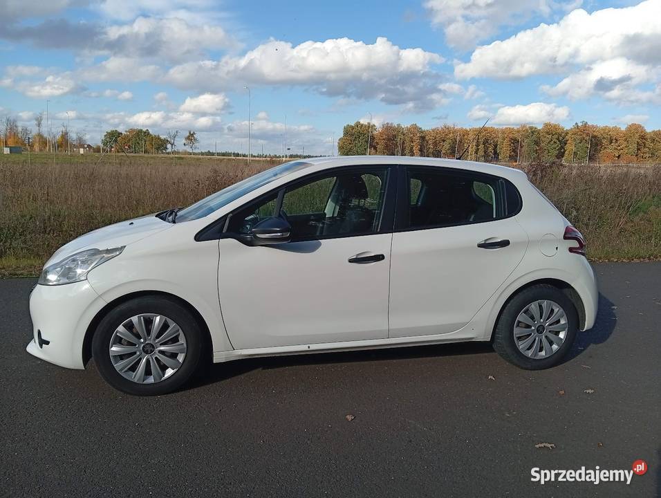 Peugeot 208 14 HDi 5drzwi gniazdo USB Bydgoszcz
