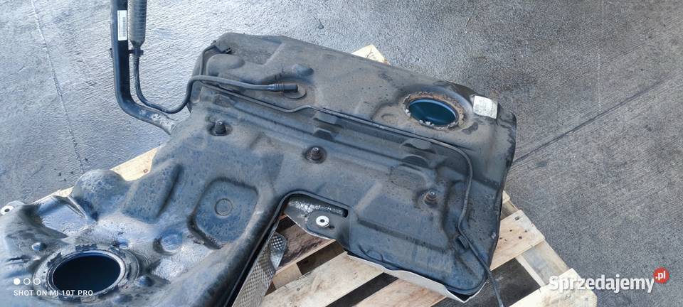 BAK ZBIORNIK PALIWA AUDI A6 C7 4G0201021T śląskie Przystajń
