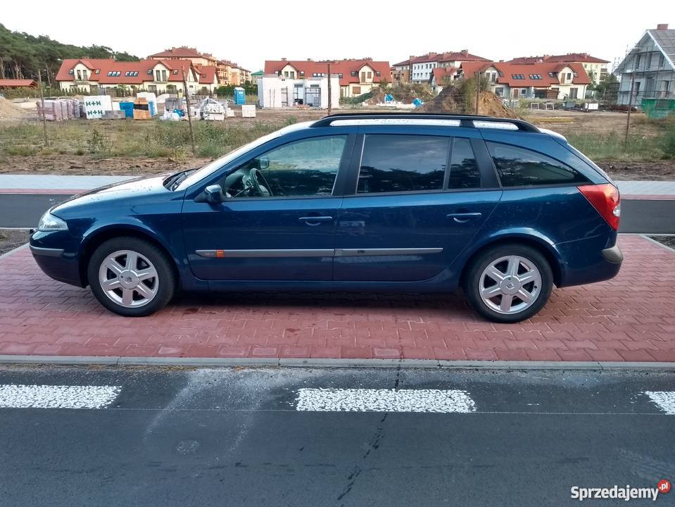 Laguna 2001r 16 benzyna Oborniki