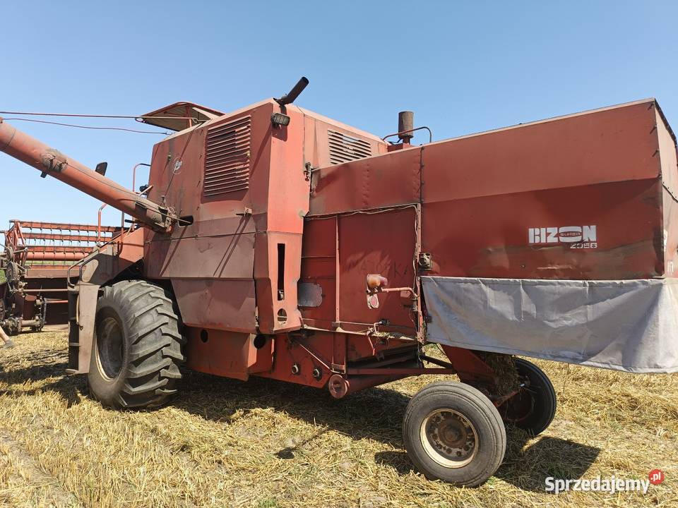 Kombajn zbożowy Bizon ZO 56 Super Zbożowe Leśniaki