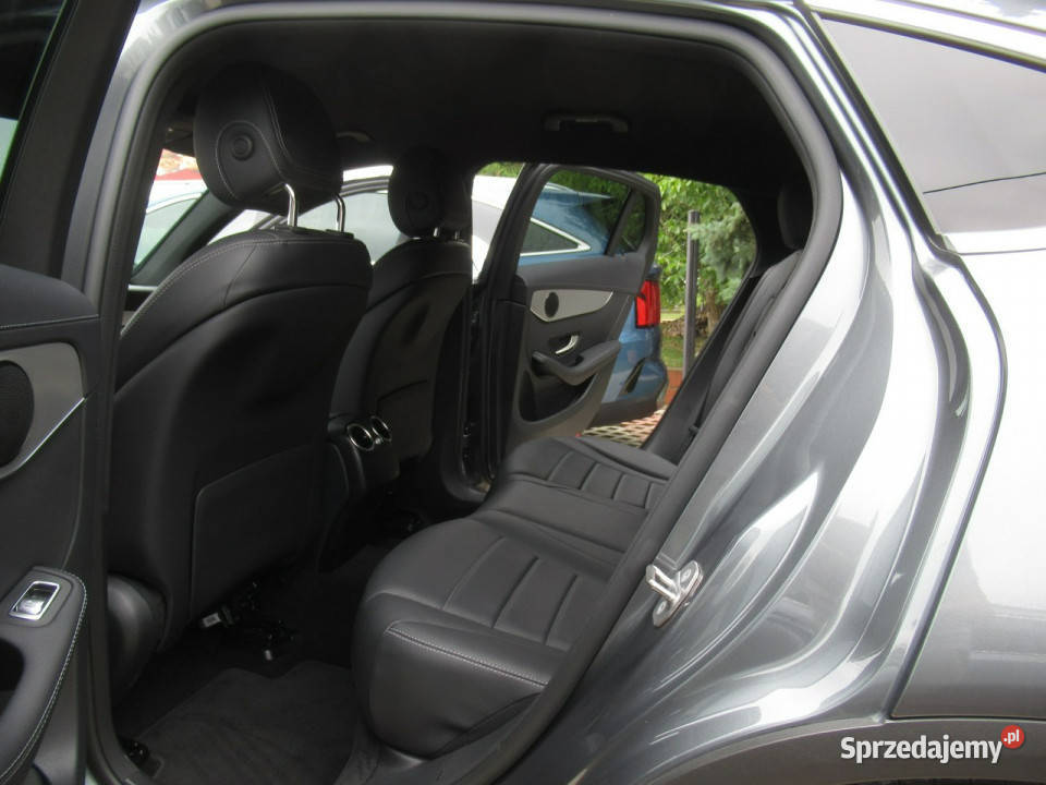 Mercedes GLC 200 BEZSZKODOWY COUPE Salon Polska przyciemniane szyby sprzedam