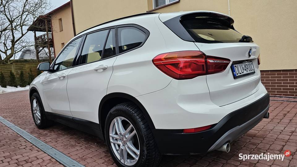 BMW X1 F48 20 D sDrive18d Automat 150 Lift HUD podkarpackie Zarszyn sprzedam