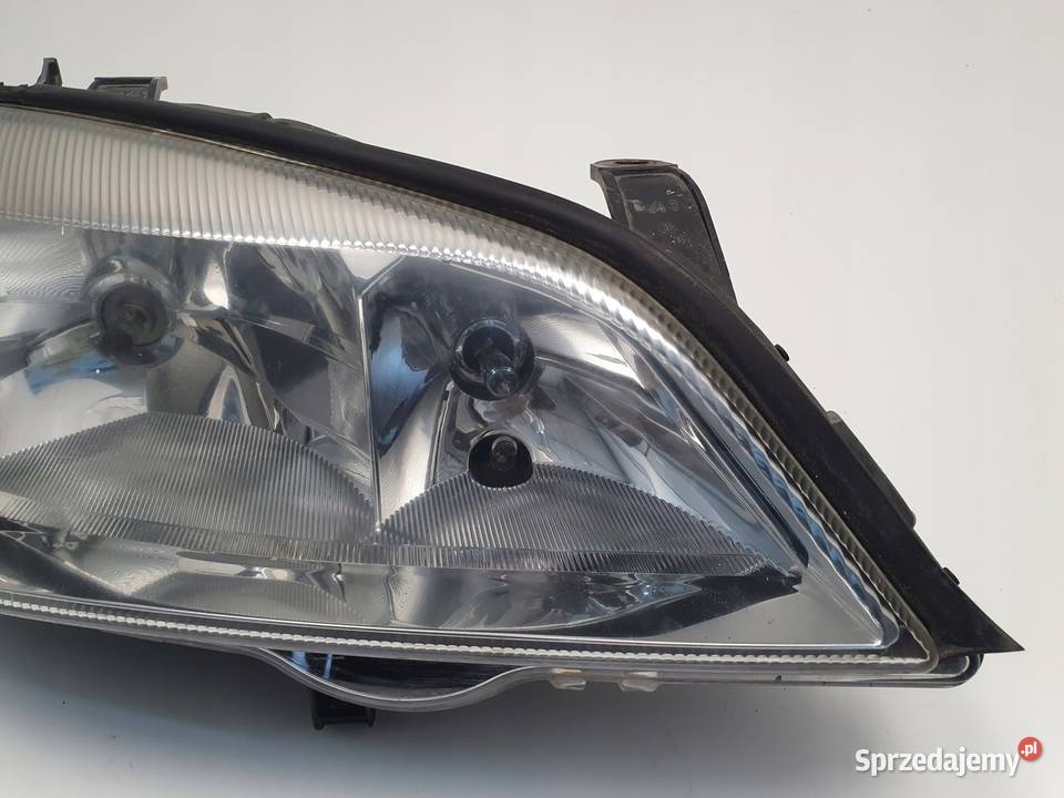 LAMPA PRAWA Opel Astra G II 9809r PRZEDNIA prawy osobowe Rudka