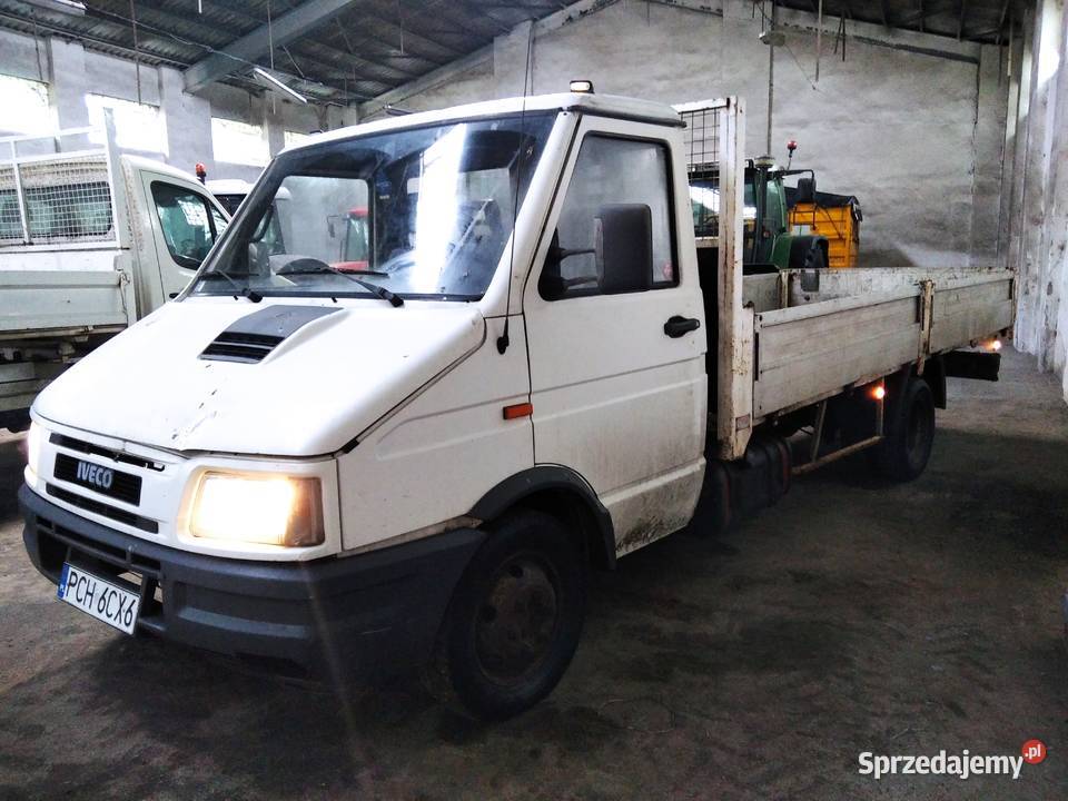 Iveco Daily w stanie 5m paka manualna Chodzież