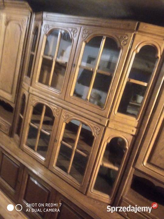 Solidna meblościanka BYDGOSKIE FABRYKI MEBLI