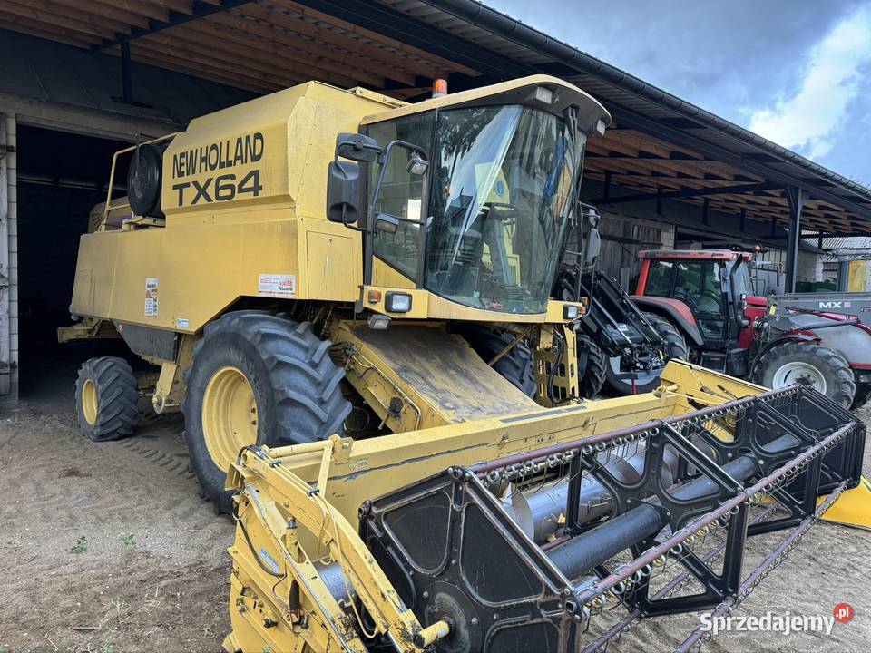 Kombajn zbożowy Holland TX 64 Łuków