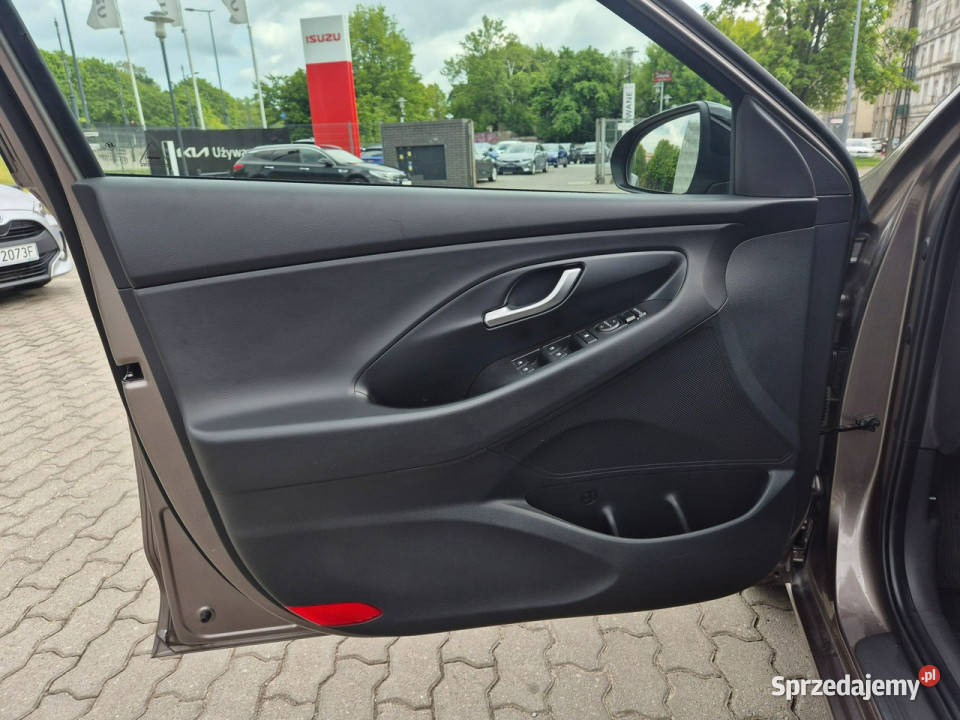 Hyundai i30 10 TGDI 6MT 120 WersjaSmart Pakiet pełny VAT Łódź