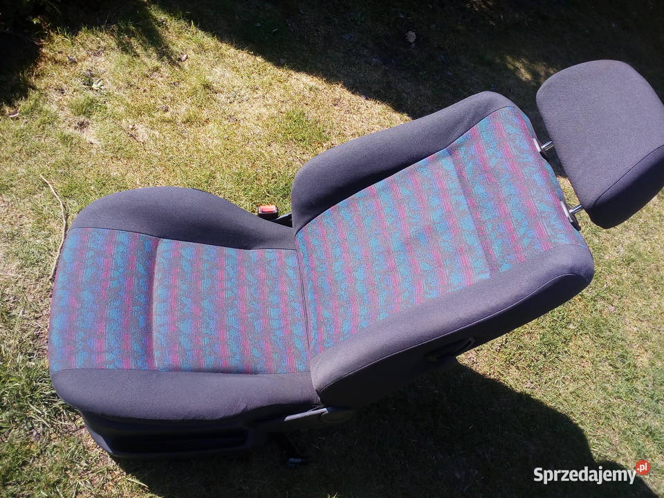Fotel lewy kierowcy VW volkswagen polo 3 6n Rok produkcji 1998 Połaniec sprzedam