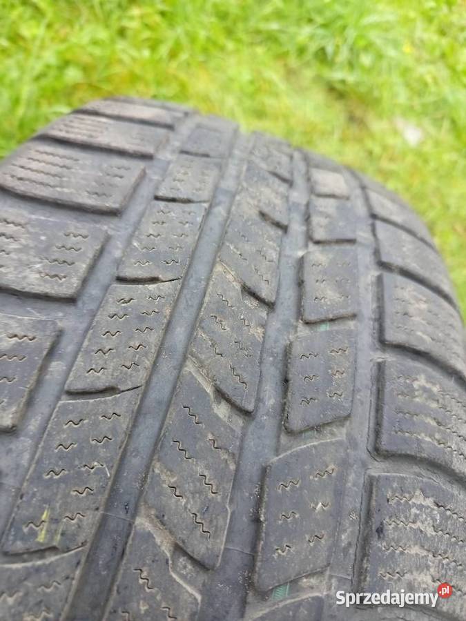 Opona Roadstone Winguard 23555R17 Zgierz sprzedam