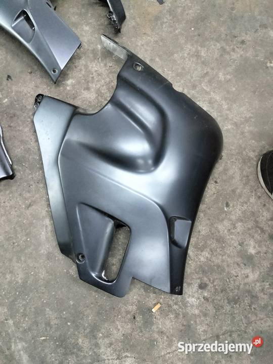 Honda CBR 600 F1 owiewki boczne Łubno sprzedam